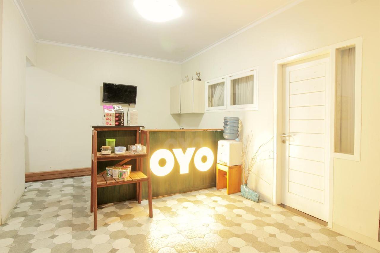 Oyo 396 Tibrae Residence Syariah Lembang Exterior photo
