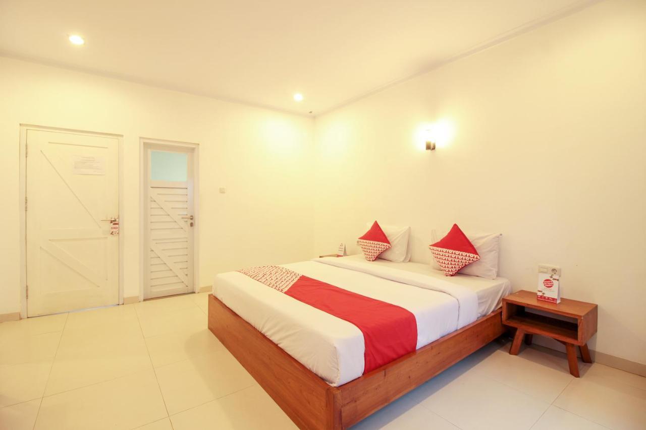 Oyo 396 Tibrae Residence Syariah Lembang Exterior photo